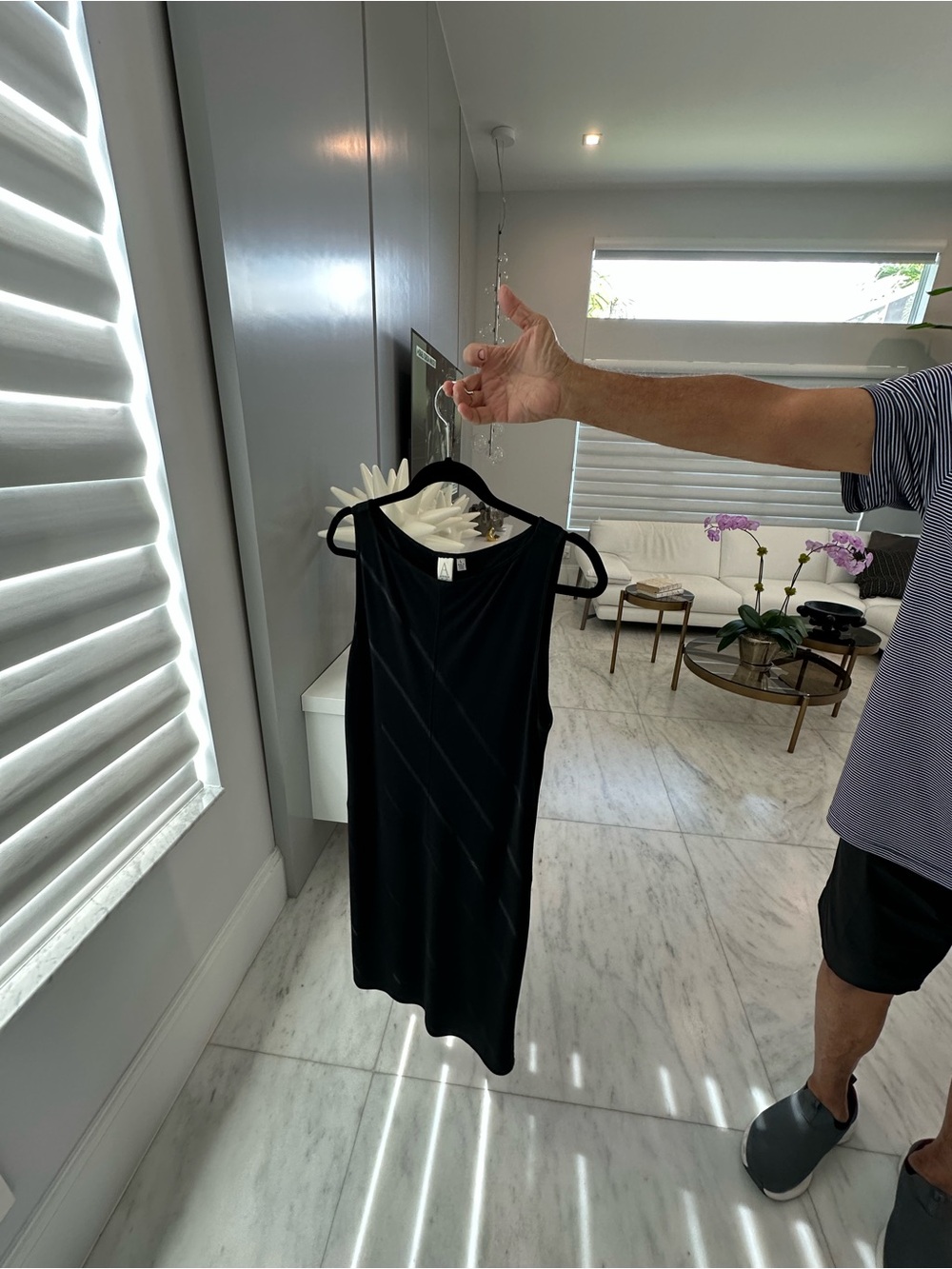 Classic Black Sleeveless Women's Dress